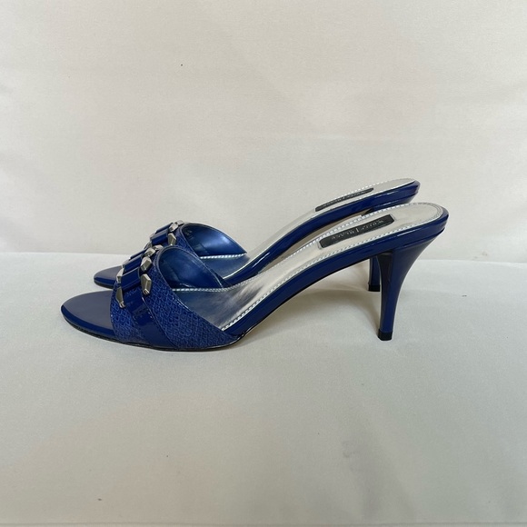 White House Black Market cobalt blue heels - Picture 2 of 7